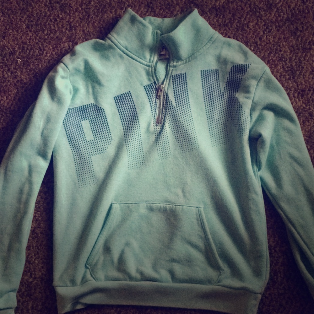 Victoria’s secret pink top